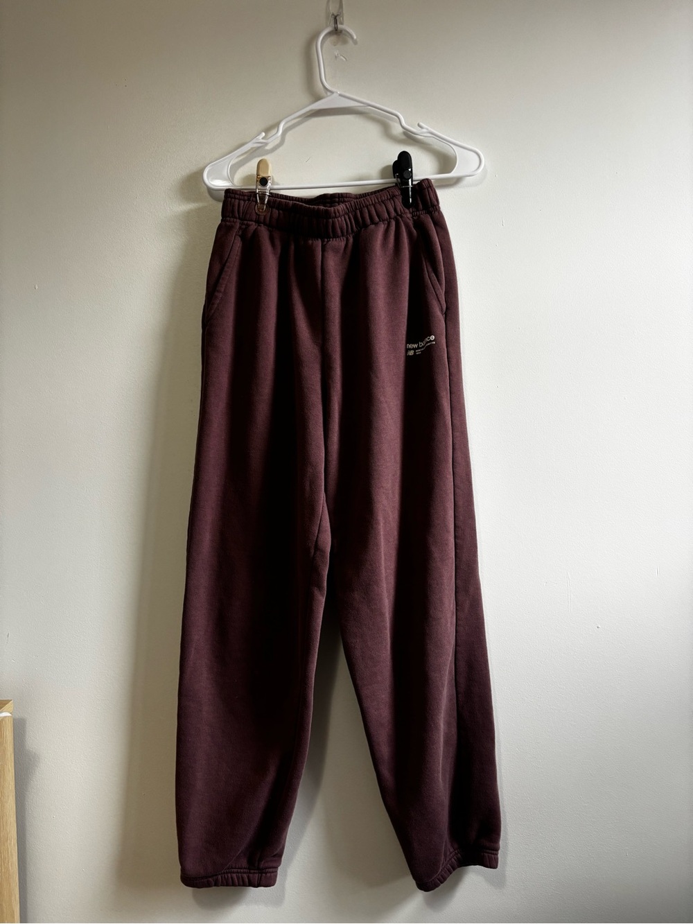 New Balance Maroon/Purple Elastic-Waist Casual Sweatpants Joggers